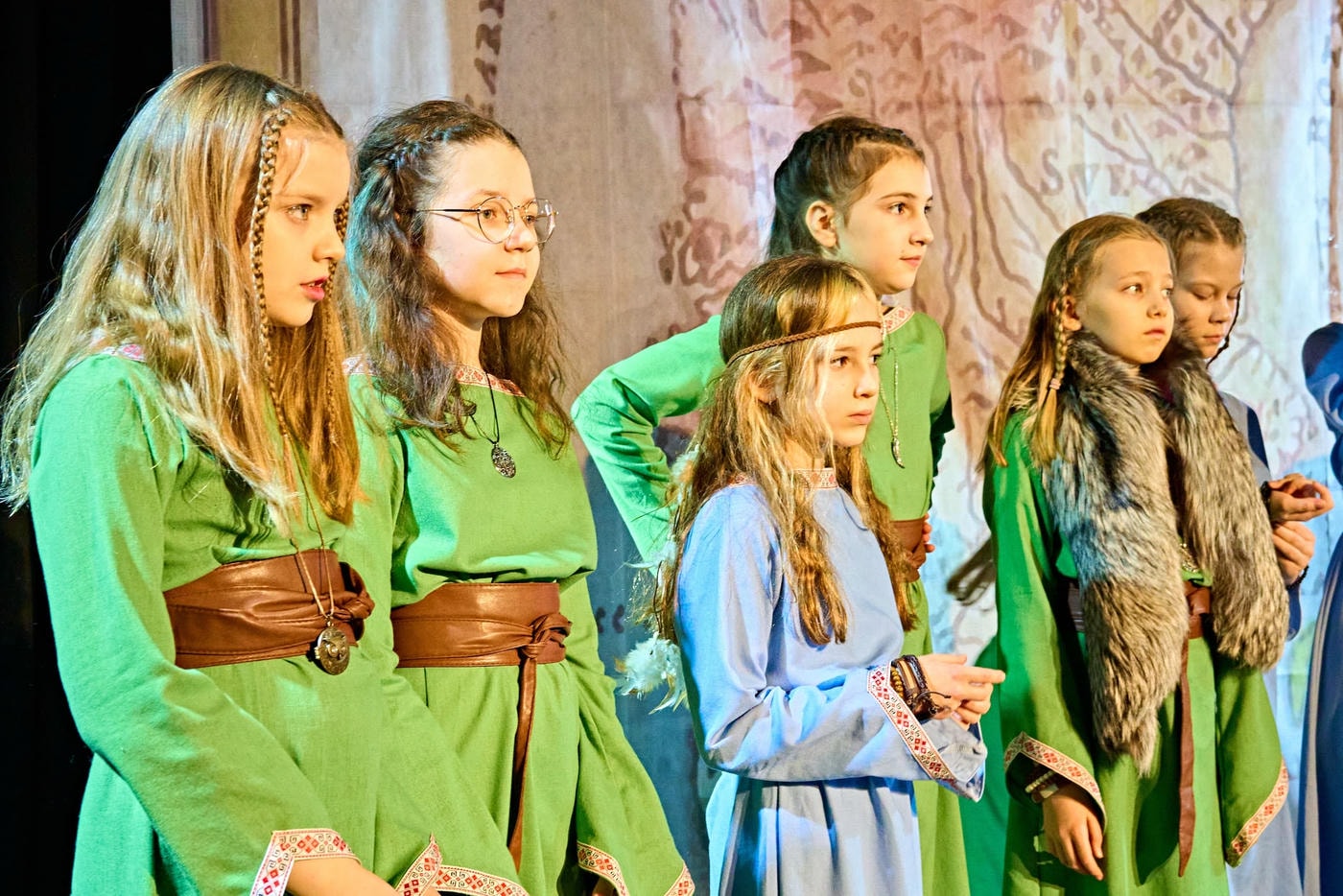 Teatralnye kursy dlya detej v Moskve